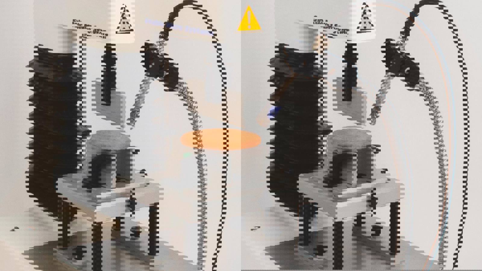 Measuring the sound of a biscuit using an Acoustic Envelope Detector
