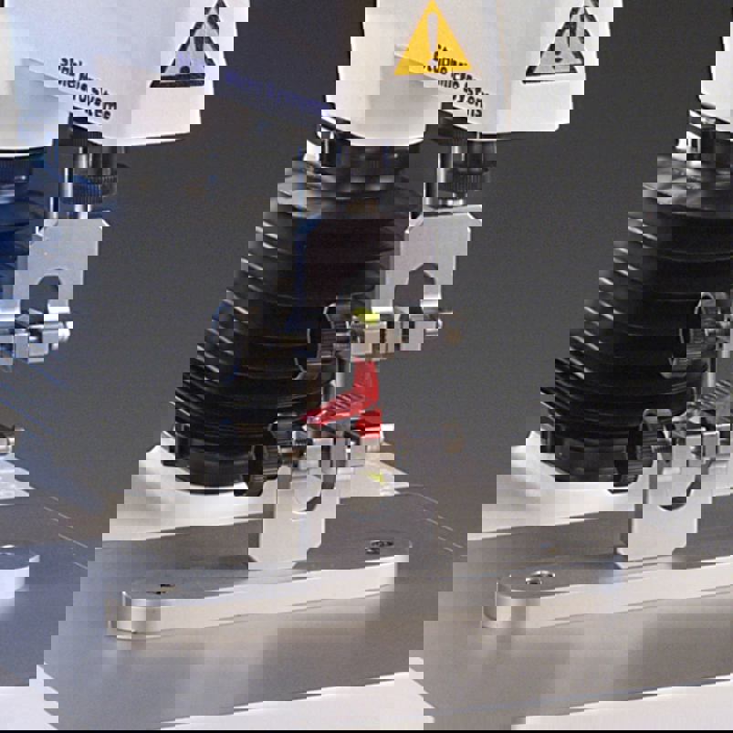 A/MTG Miniature Tensile Grips 2