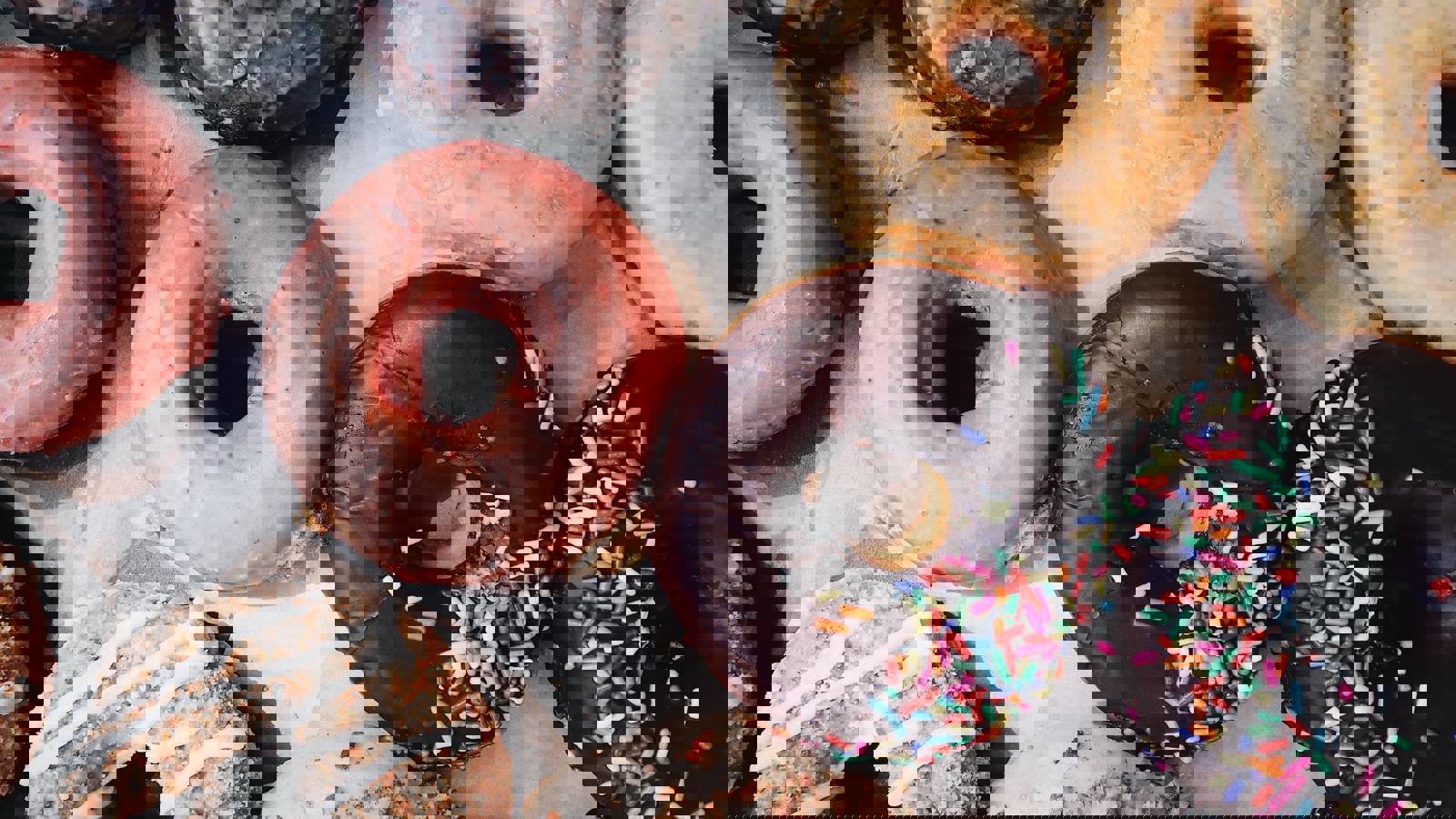 Selection of different types of coatings on ring doughnuts