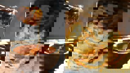 Comparison Between The Rheology Of Honey And Crunchiness Of Crisps